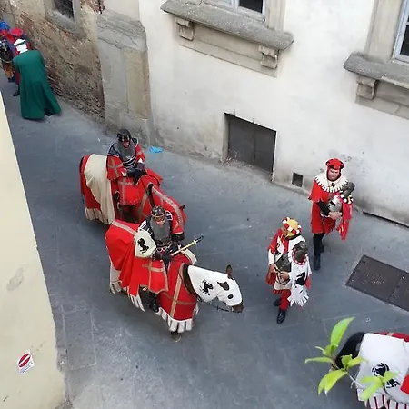 Sassoverde Konukevi Arezzo